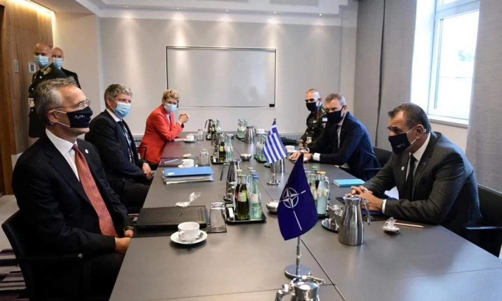 Παναγιωτόπουλος-Στόλτενμπεργκ: Ο διάλογος "φωτιά" και τα "φάουλ" του ΓΓ του ΝΑΤΟ